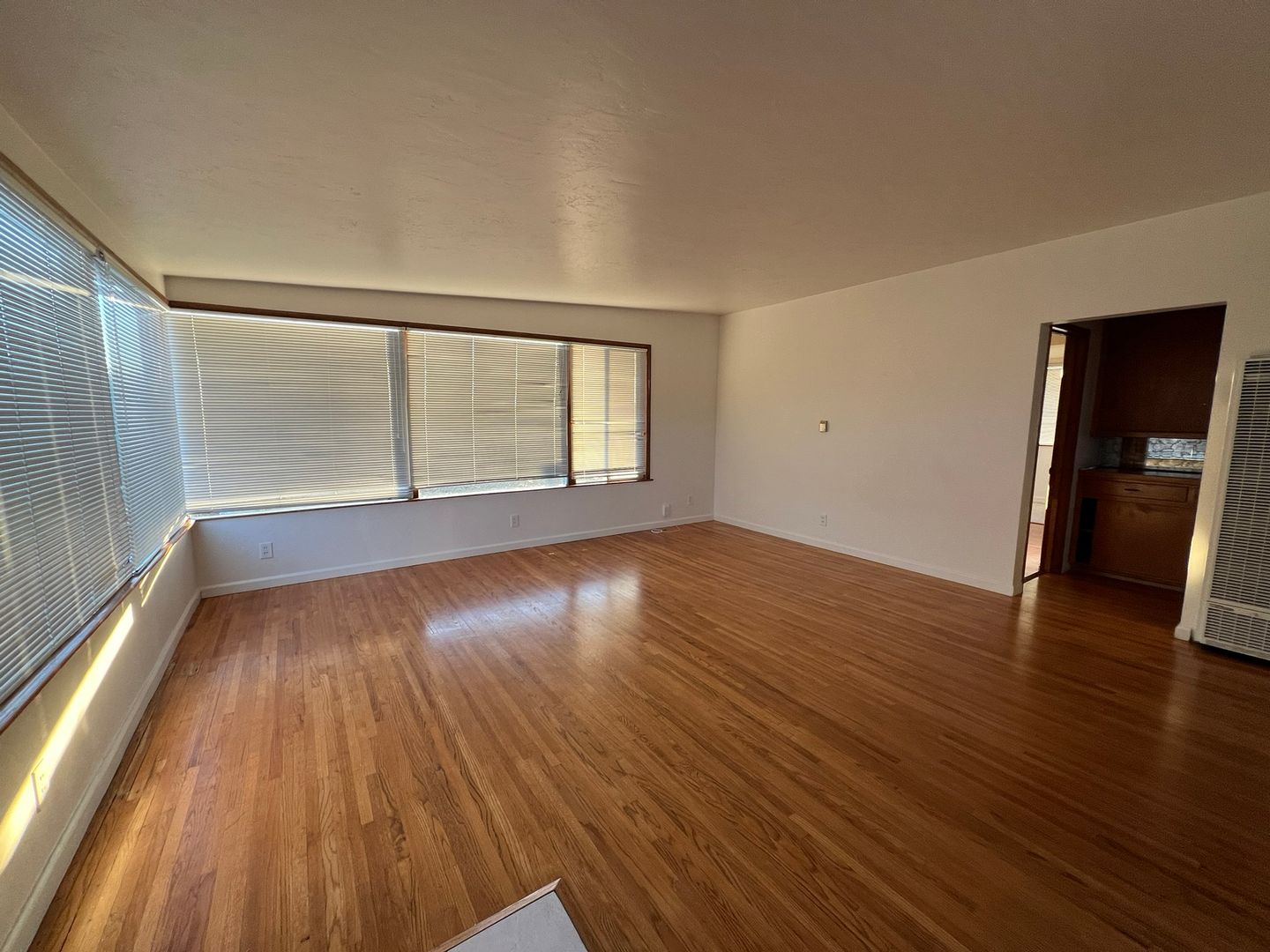 Morro Bay Apartment: 421-423 La Jolla