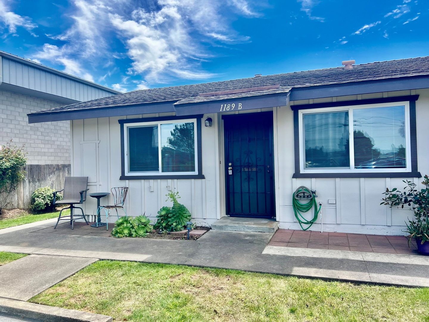 Los Osos House: 1189-B Santa Ynez