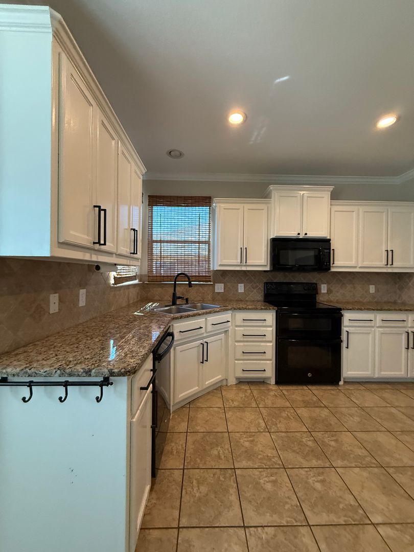1846 Sandpiper Dr. -Holman 9 of 12