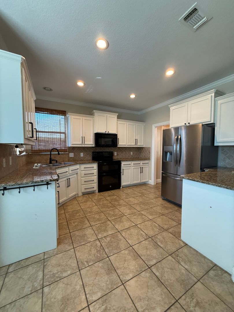1846 Sandpiper Dr. -Holman 8 of 12