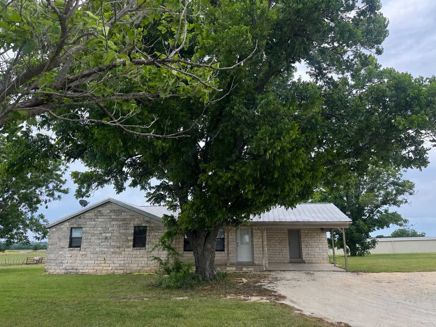 Stephenville House: 11669 FM 3025