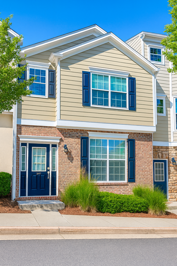 Canton Townhome: 139 Riverstone Commons Circle