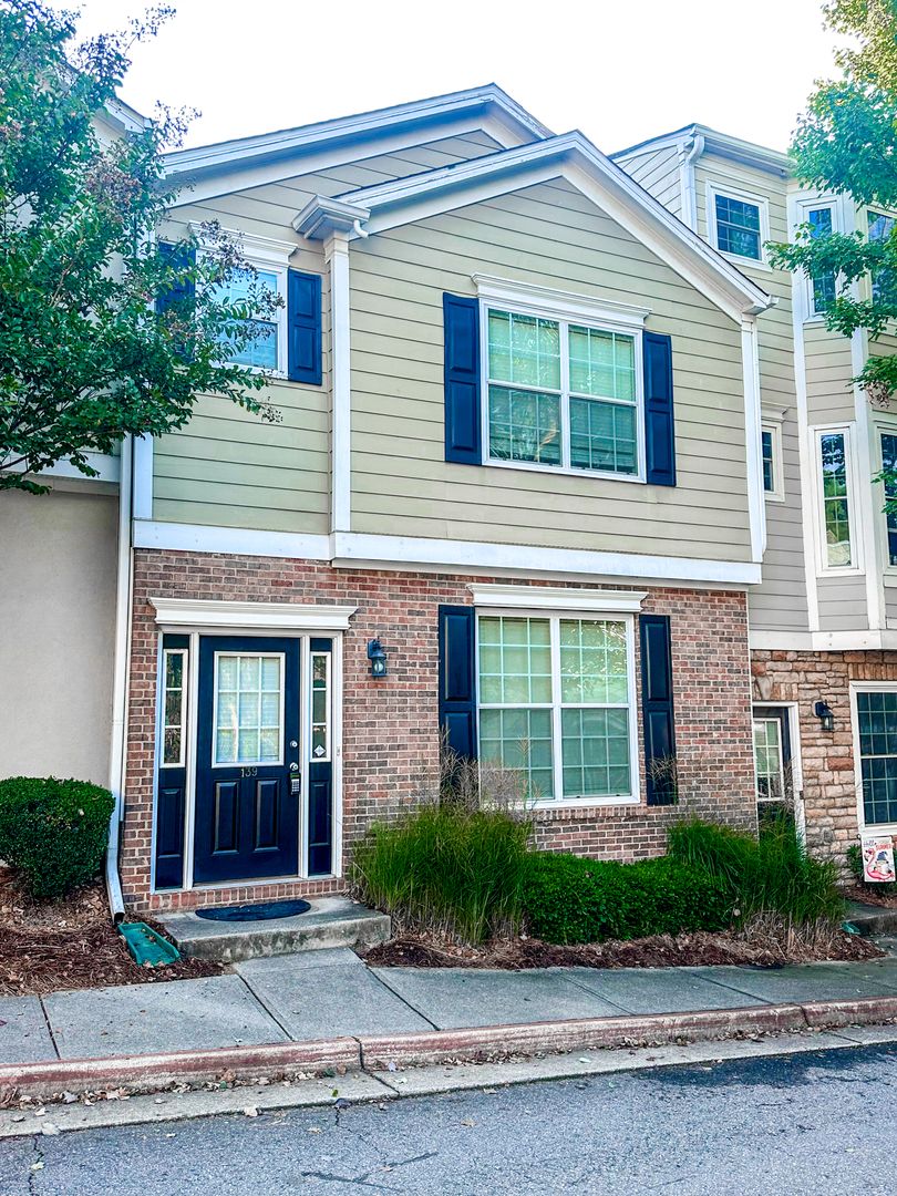 Canton Townhome: 139 Riverstone Commons Circle
