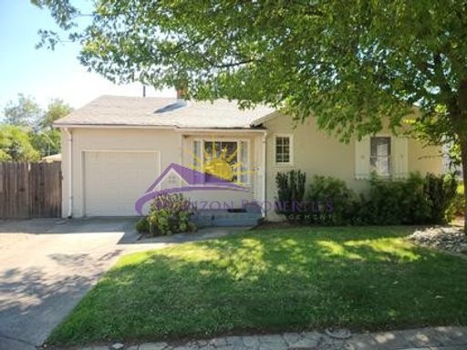 Unique 3 Bed 1 Bath 1,272 sqft home in Oak Park – photo 1