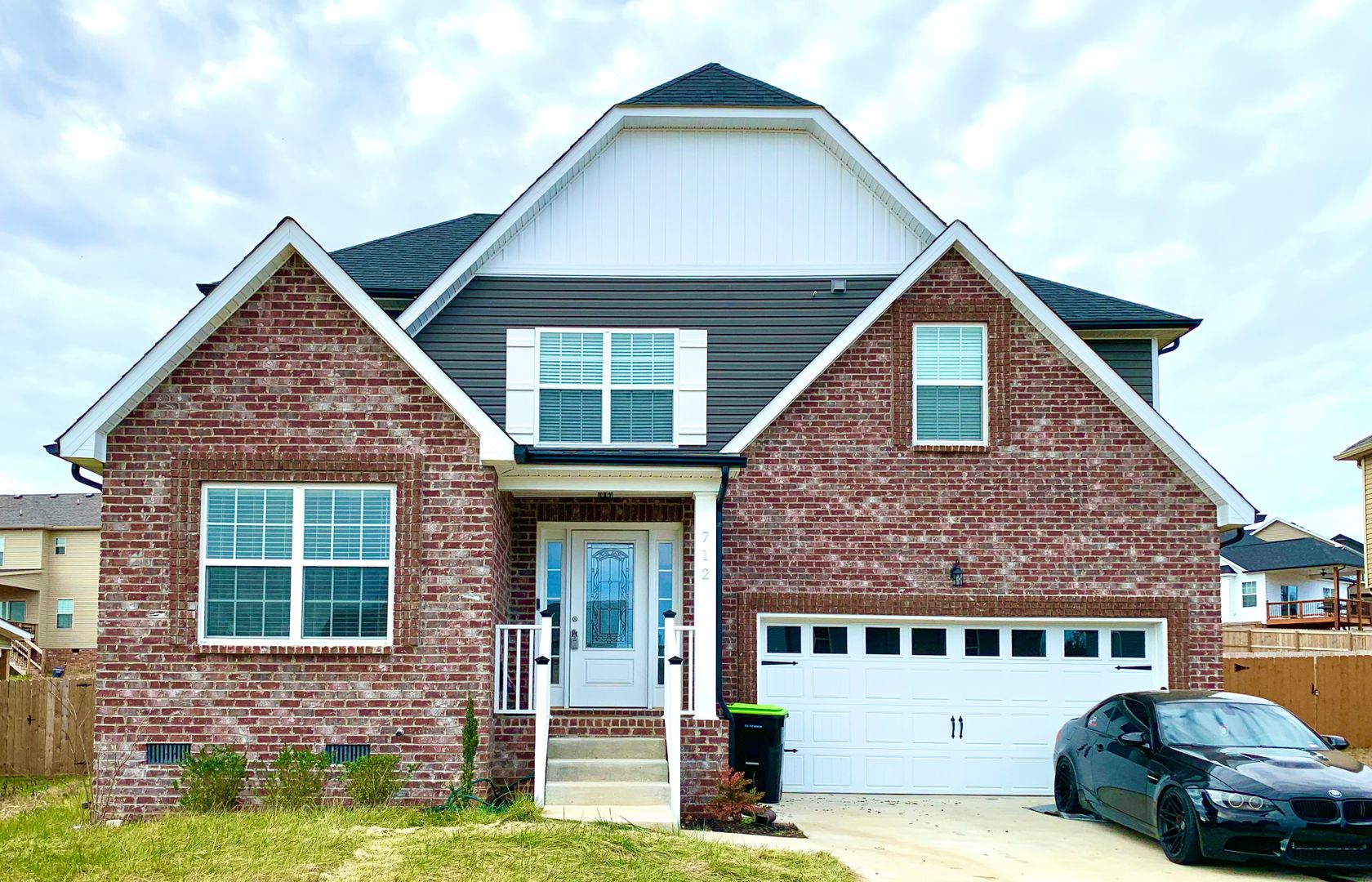 Clarksville House: 712 Banister Drive