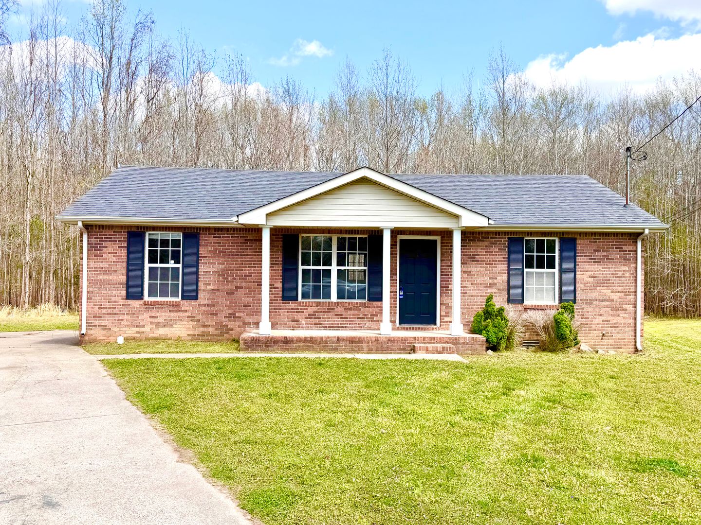 Clarksville House: 740 Carmack Ct