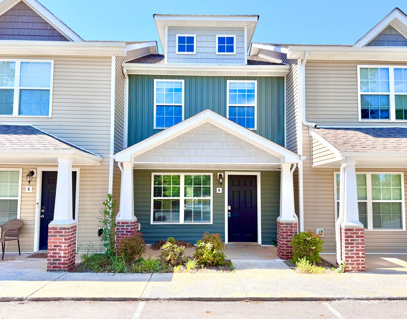 Clarksville House: 955 Big Sky Dr Unit D