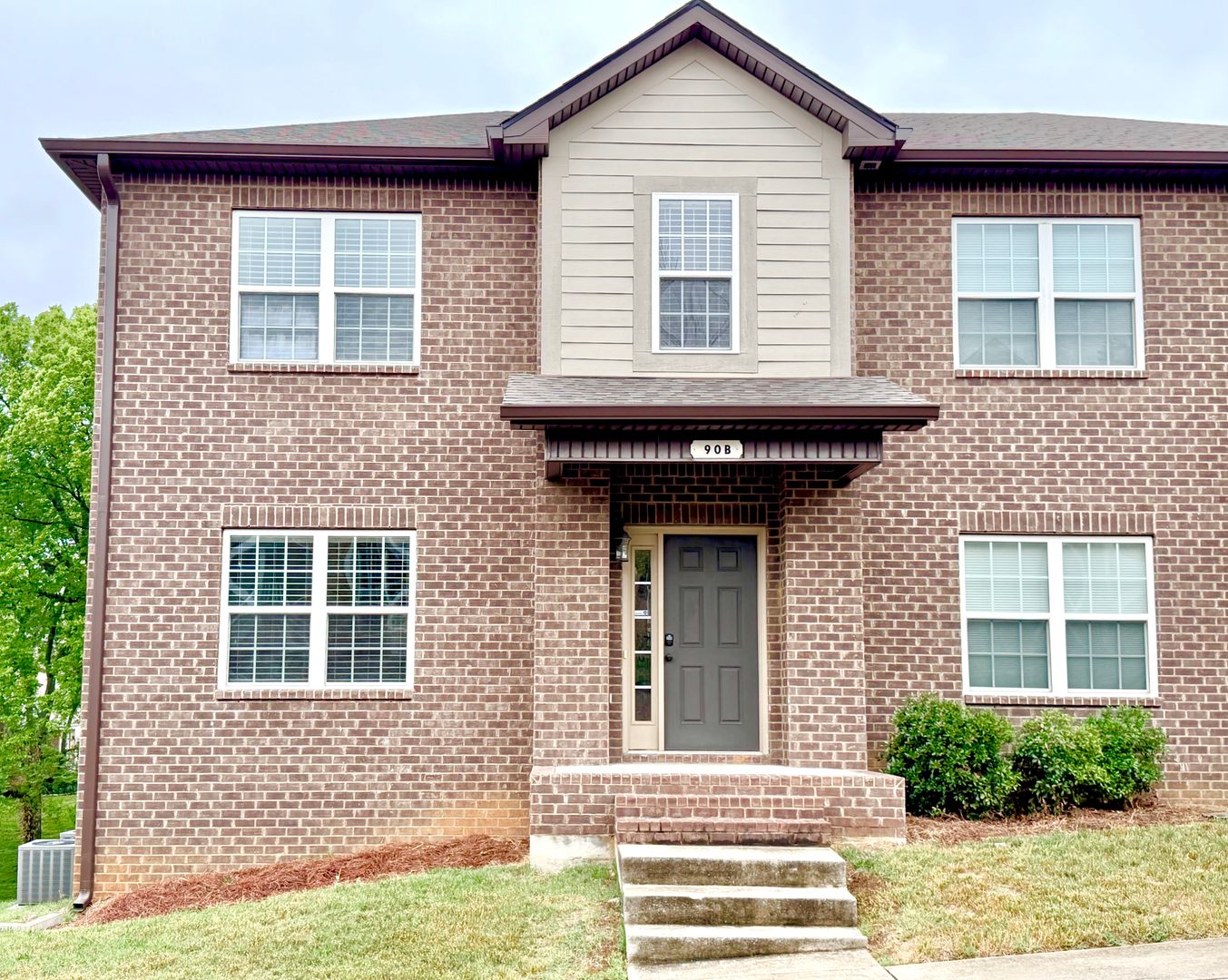 Clarksville House: 90B Promontory Ln