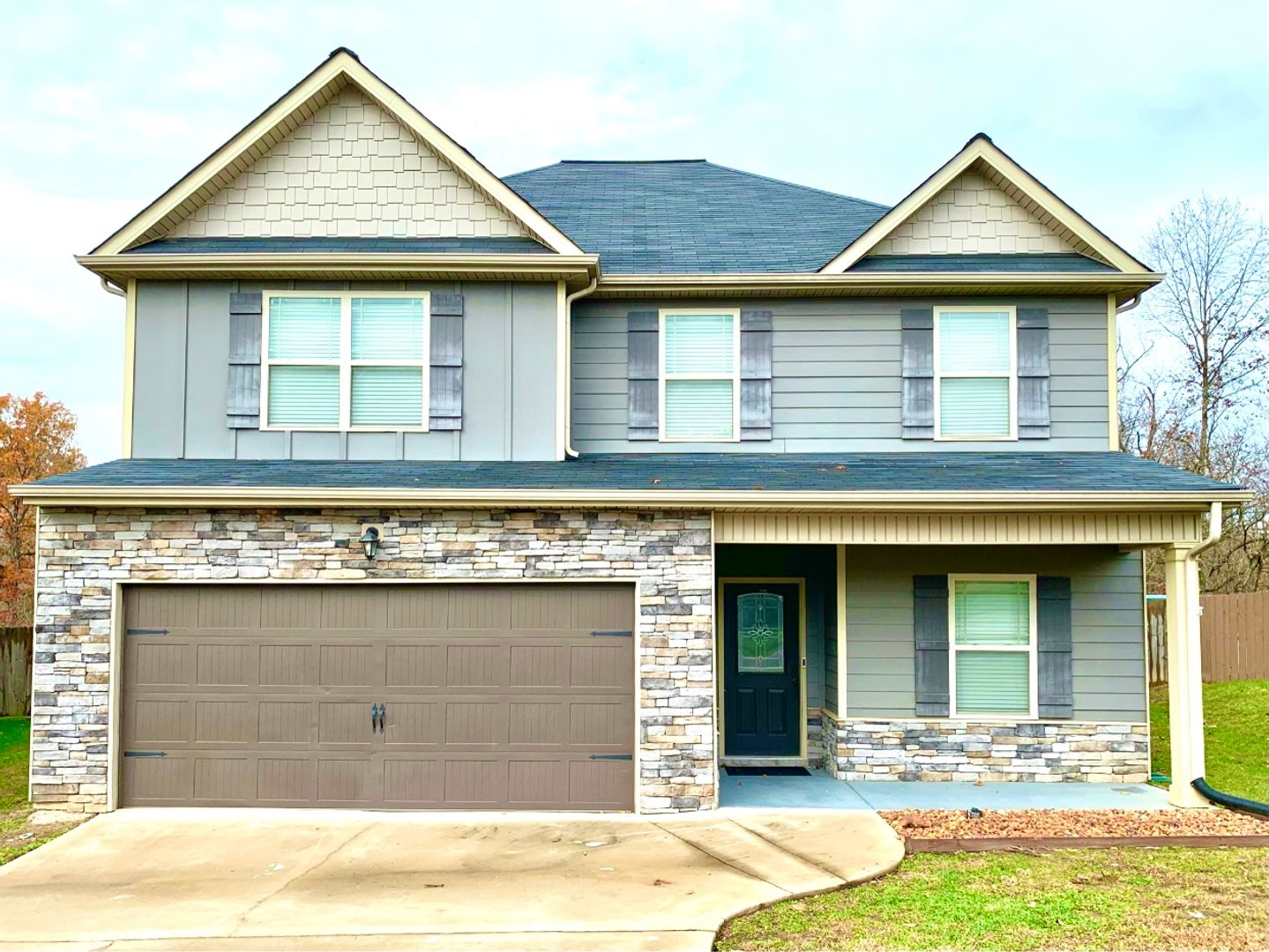 Clarksville House: 117 Blue Hole Rd.