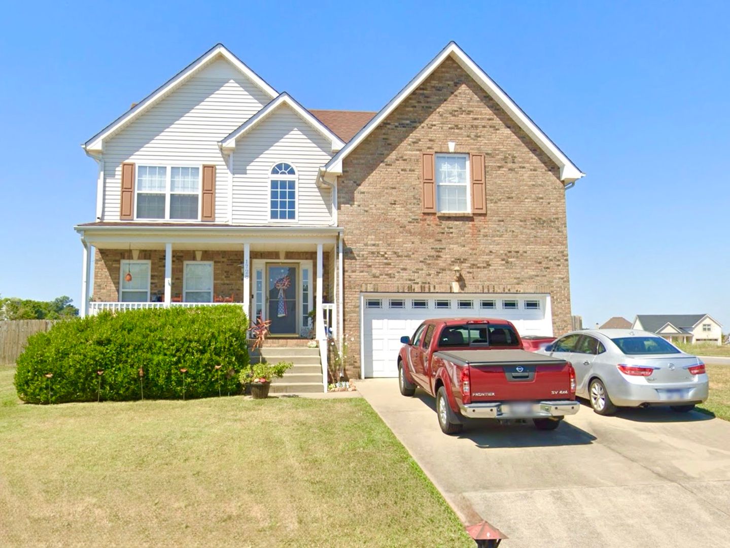 Clarksville House: 1728 Flagstone Dr