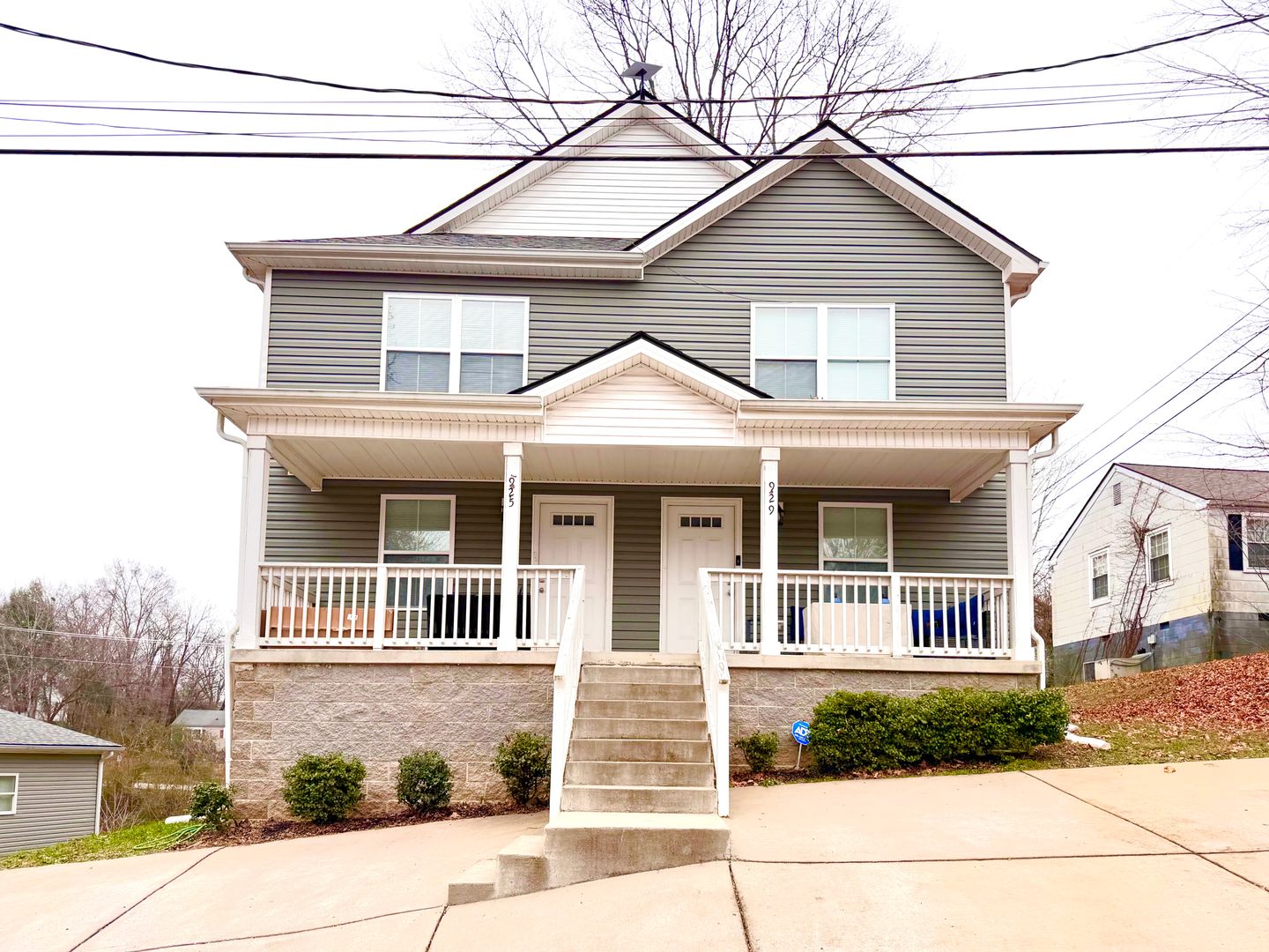 Clarksville House: 915 Woody Hills Dr