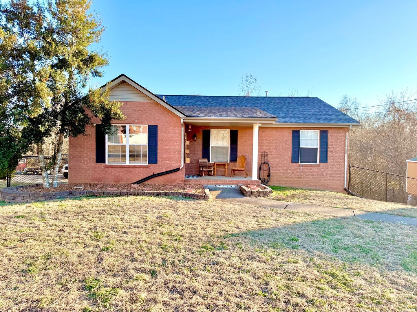 Clarksville House: 320 Cottonwood Ct