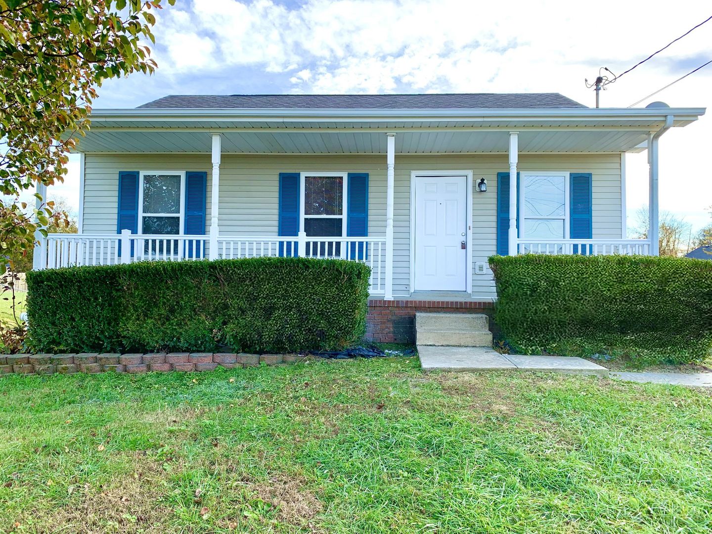 Oak Grove House: 1936 Timberline Cir