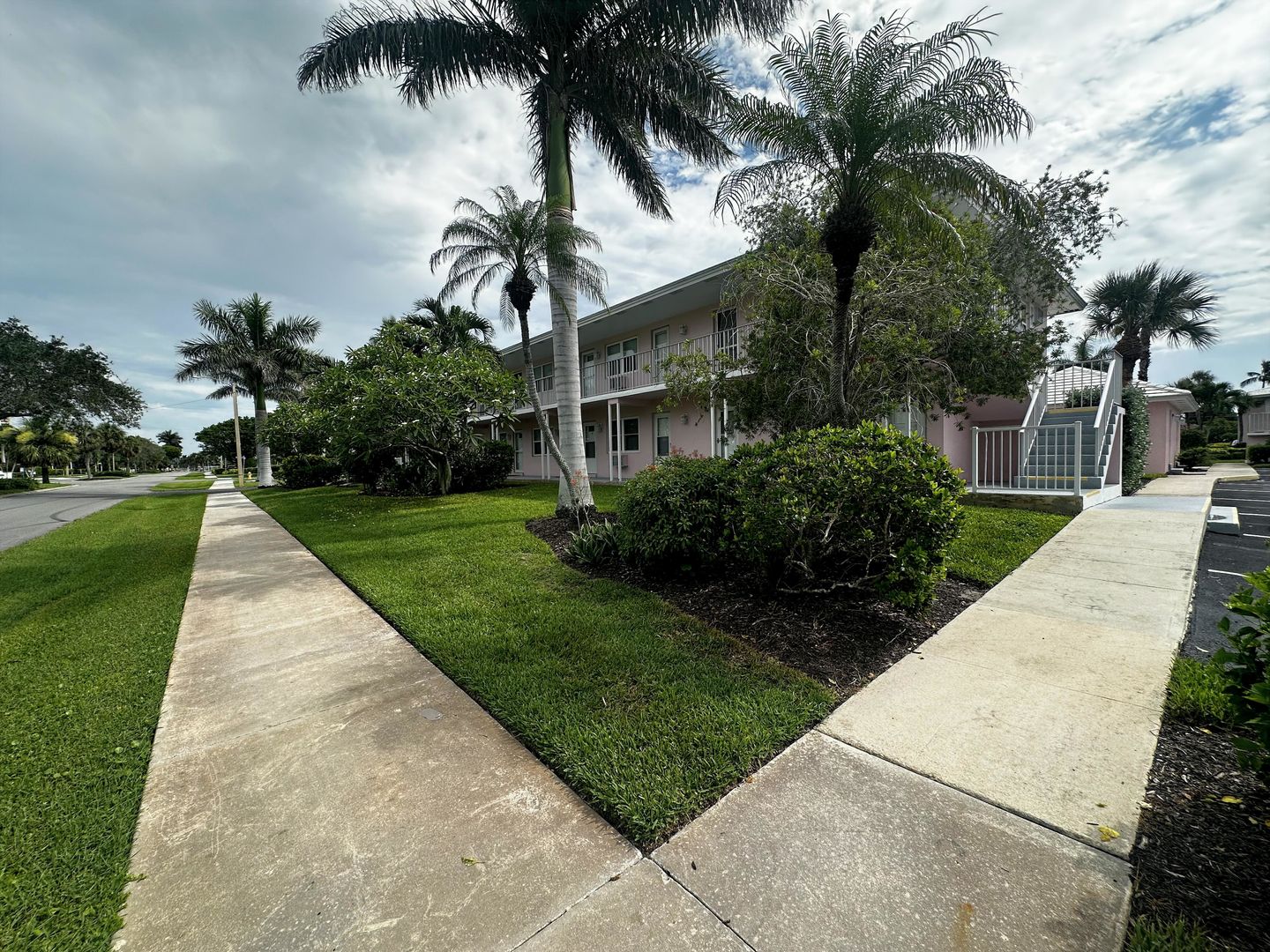 Marco Island Condo: 190 N. Collier Blvd Seabreeze South Condo V 3