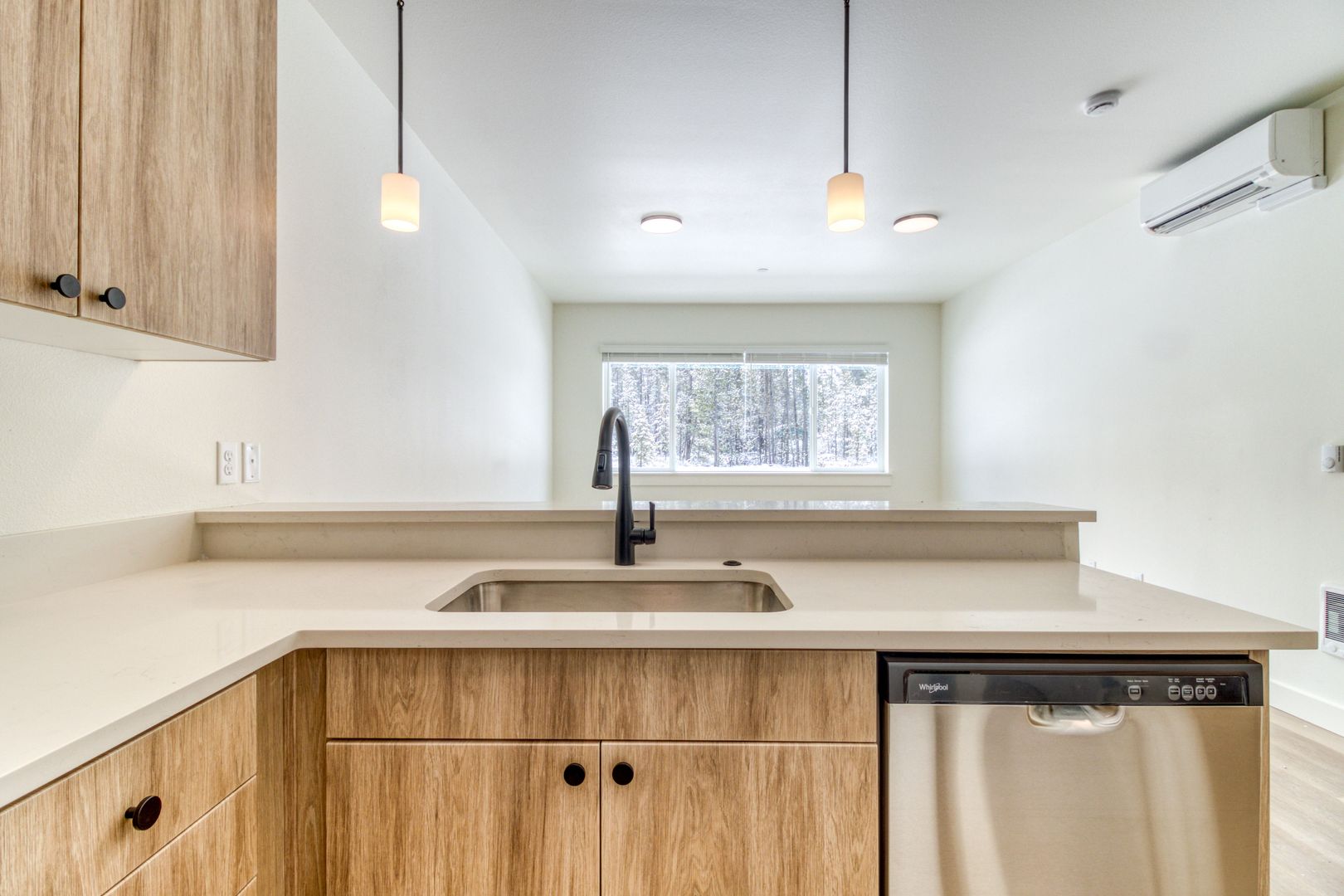 La Pine Apartment: 16510 Finley Butte Road