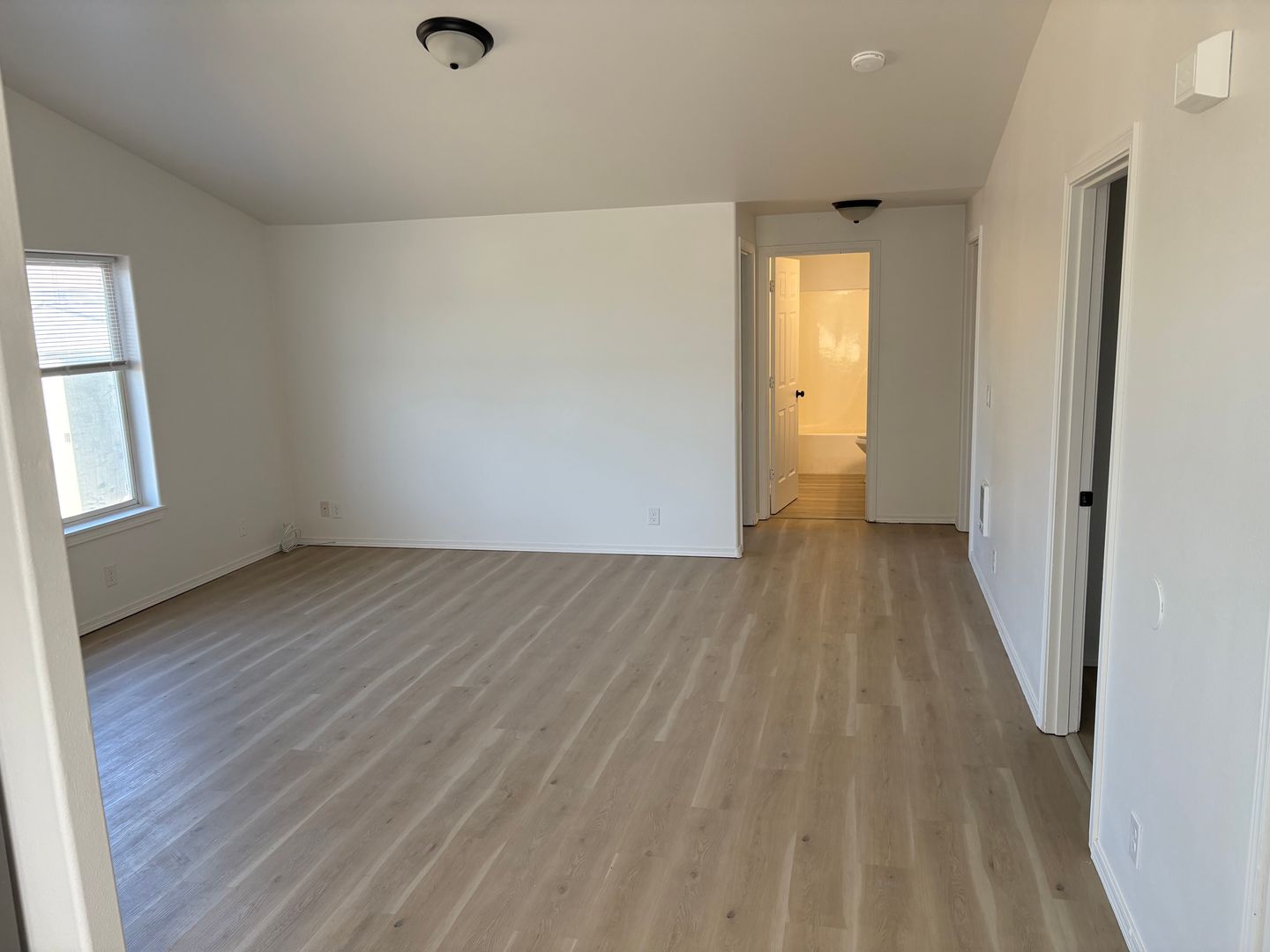 La Pine Apartment: 51310 Huntington Rd.