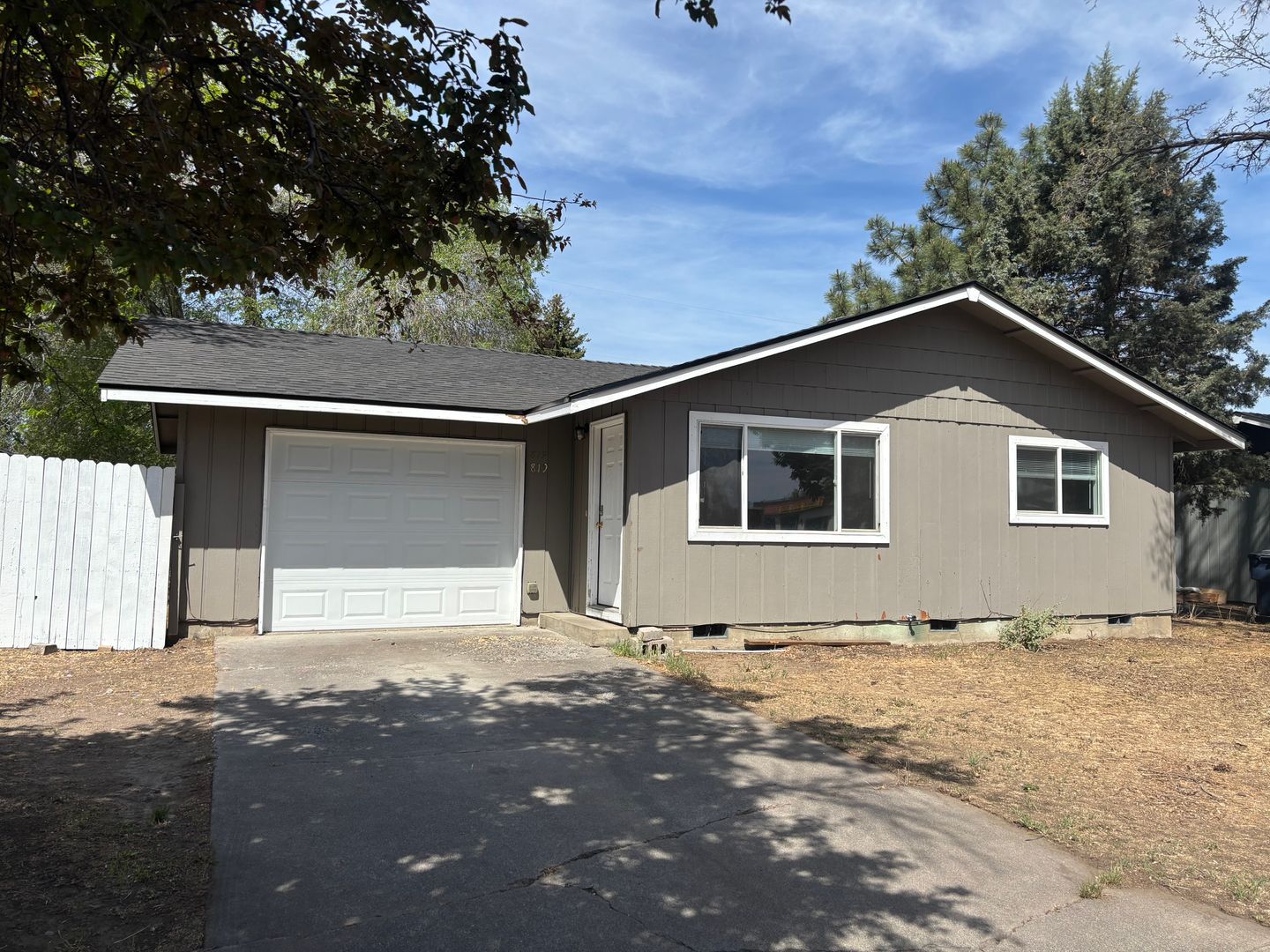 Redmond House: 819 NW 7th Street