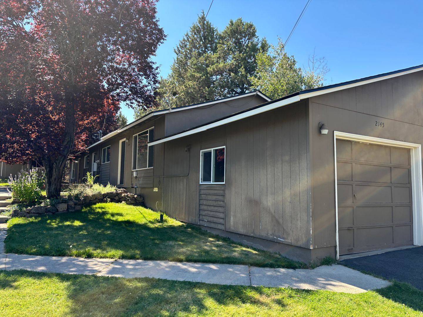Bend Multiplex: 2111 NW Hill St