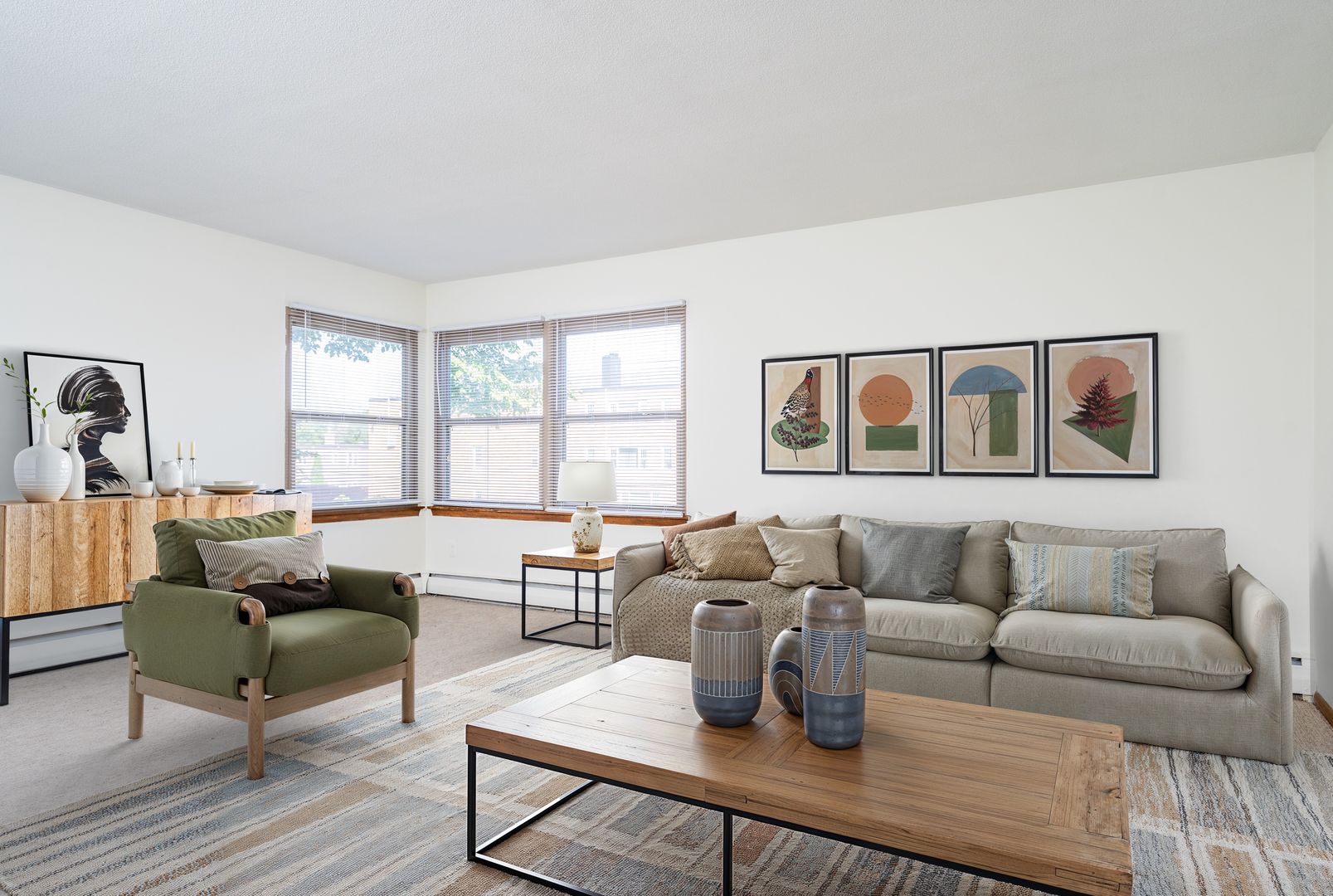 St Paul Apartment: 2025 Montreal Ave