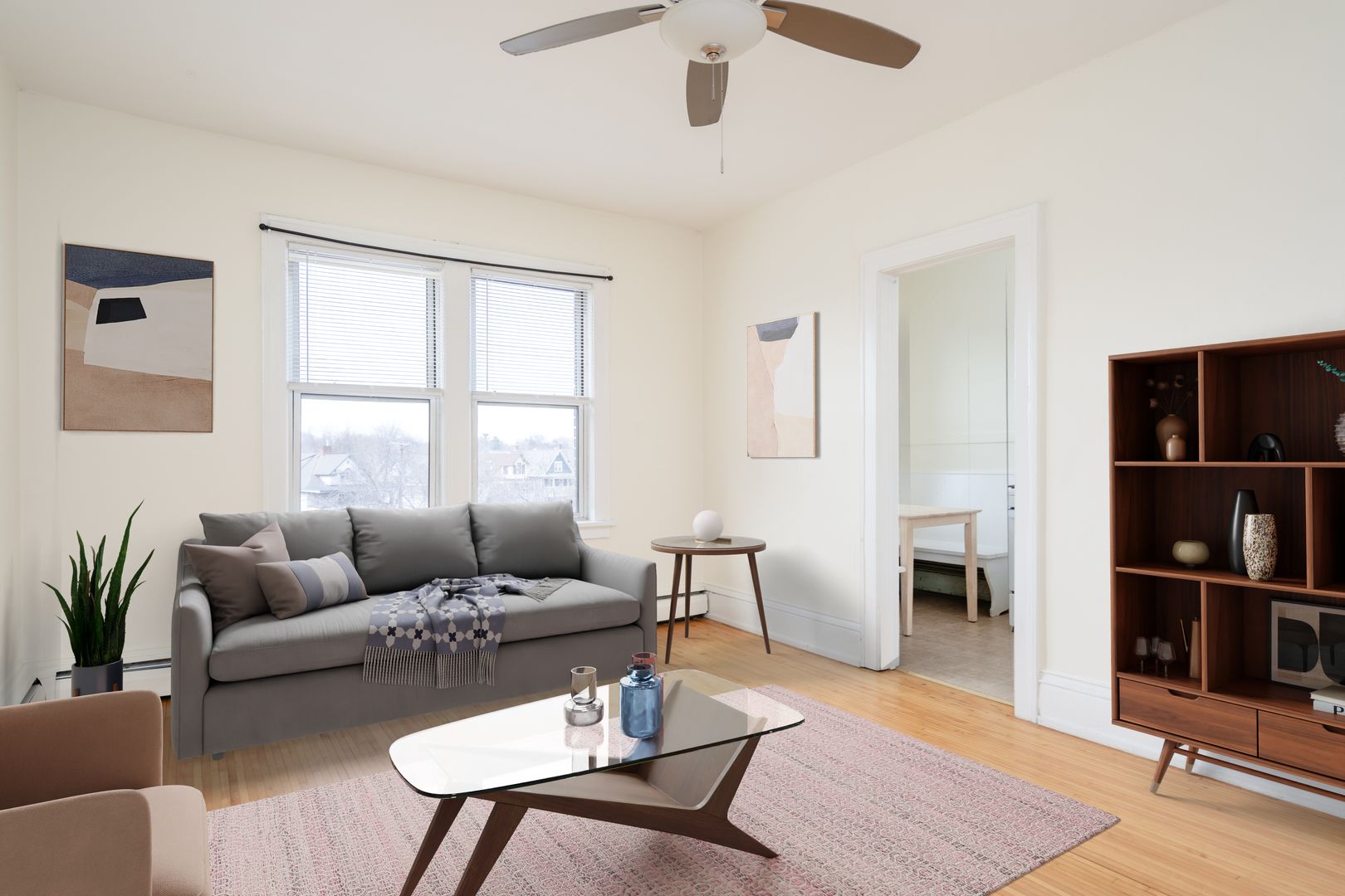 Minneapolis Apartment: 2121 Hennepin Ave S