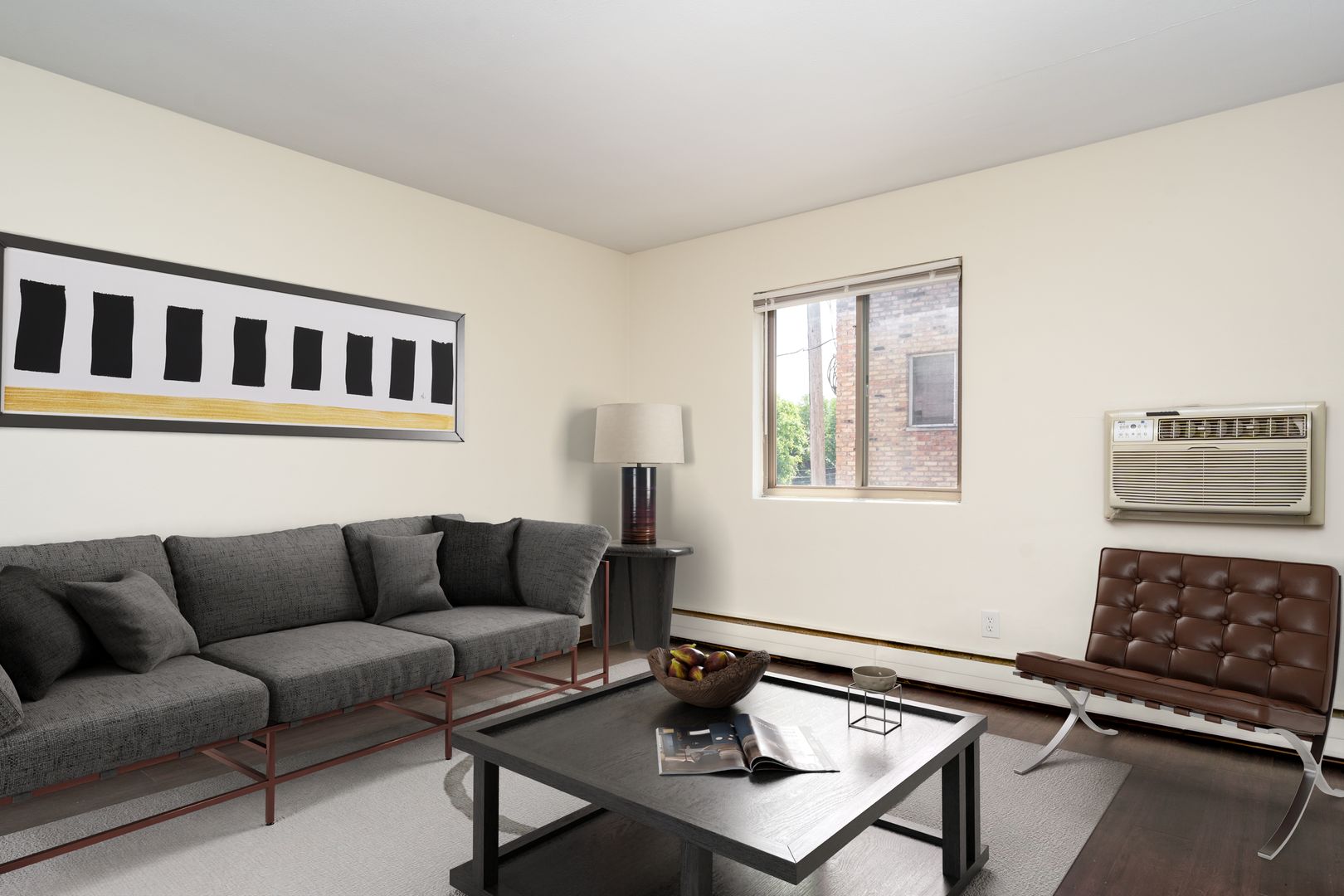 Minneapolis Apartment: 2009 Bryant Ave S