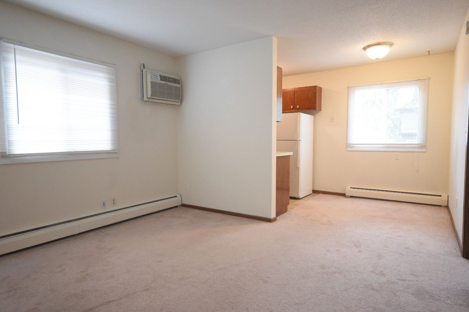 Minneapolis Apartment: 2641 Garfield Ave S