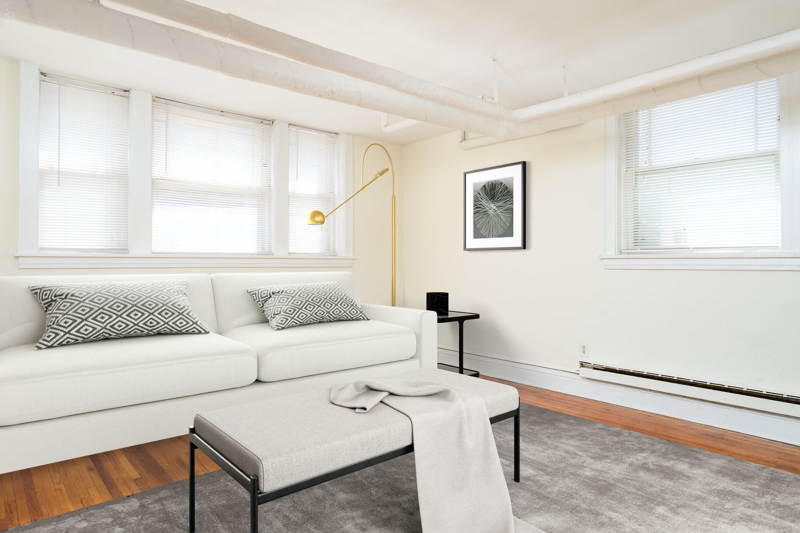 Minneapolis Apartment: 1910 1st Ave S