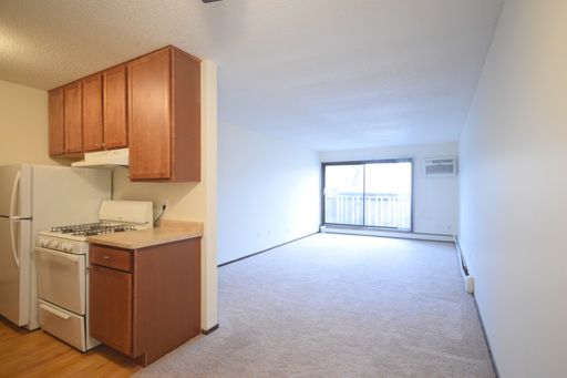 Amazing 1BR with a dishwasher and underground parking available!! – photo 1