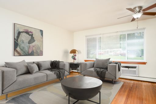 Beautiful 1BD Apartment on Mississippi River Bank – photo 1