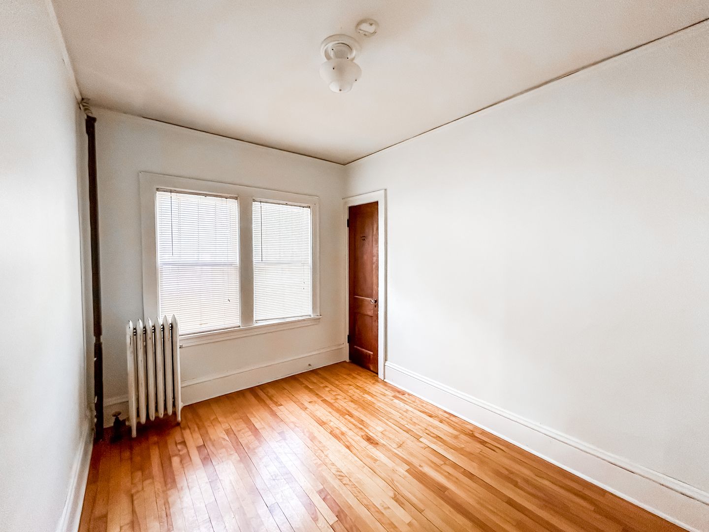 Minneapolis Apartment: 4000 Aldrich Ave S