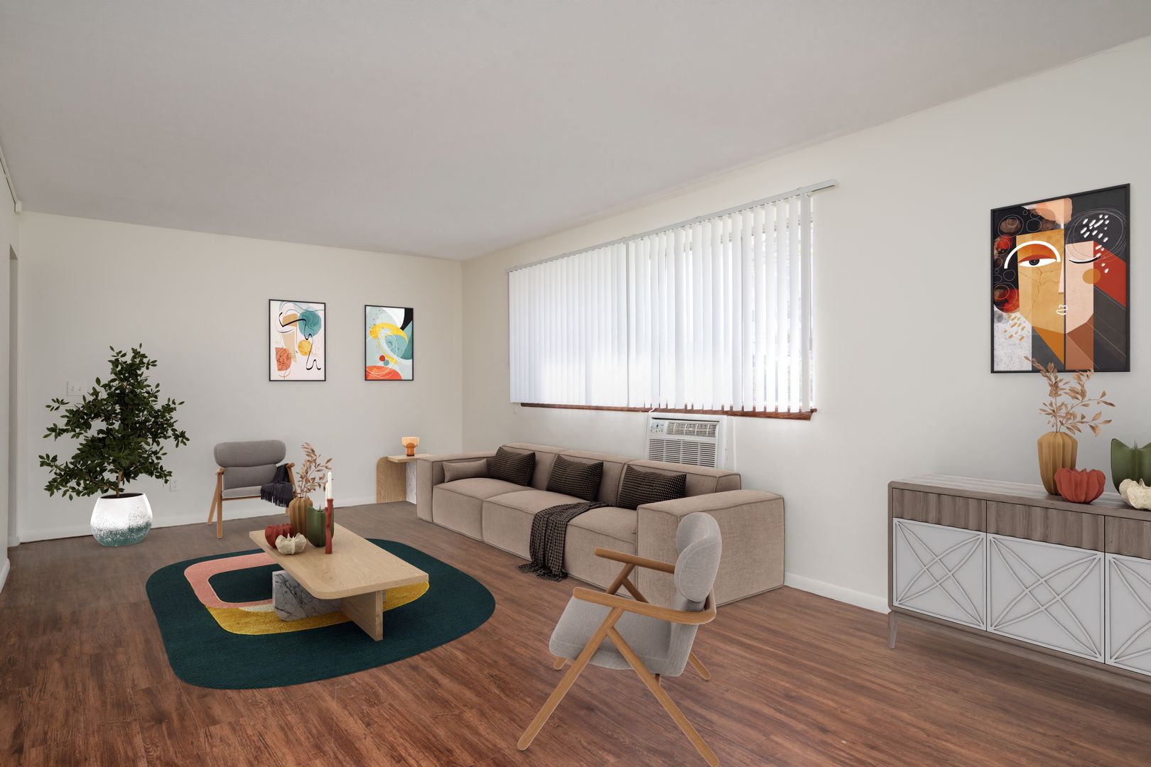 Minneapolis Apartment: 2001 Bryant Ave S