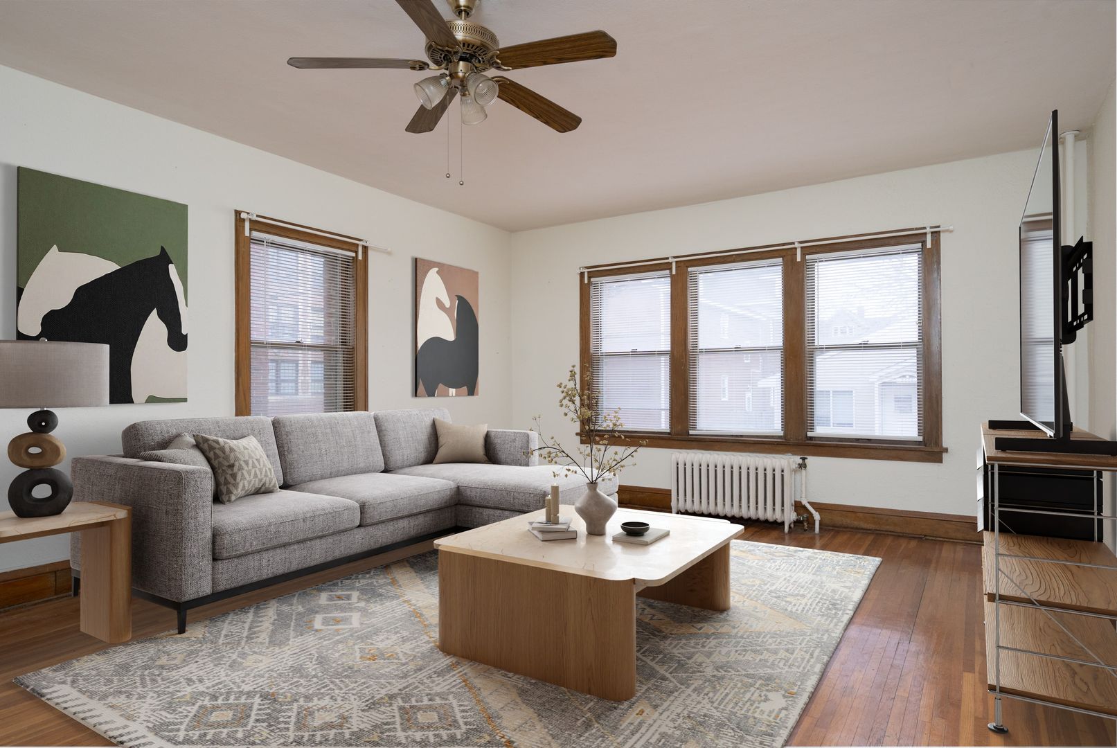 Minneapolis Apartment: 2601/05 Fremont Ave S