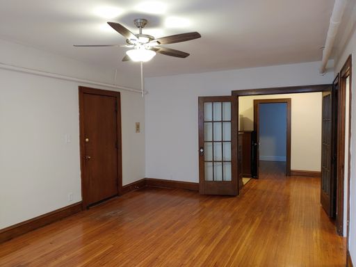 Charming 2 Bedroom in Lowry Hill – photo 1