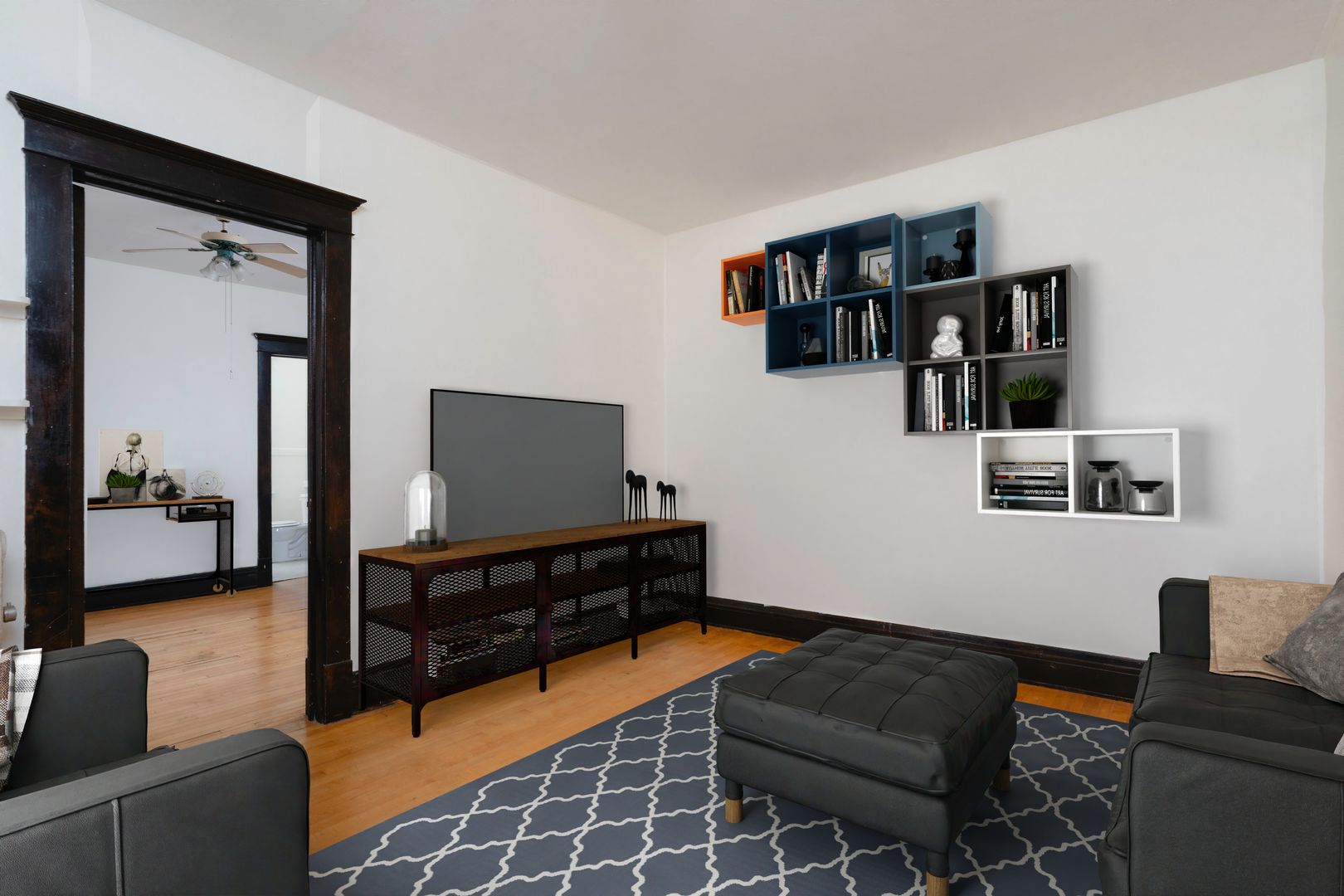 Minneapolis Apartment: 901-909 Summit Ave S