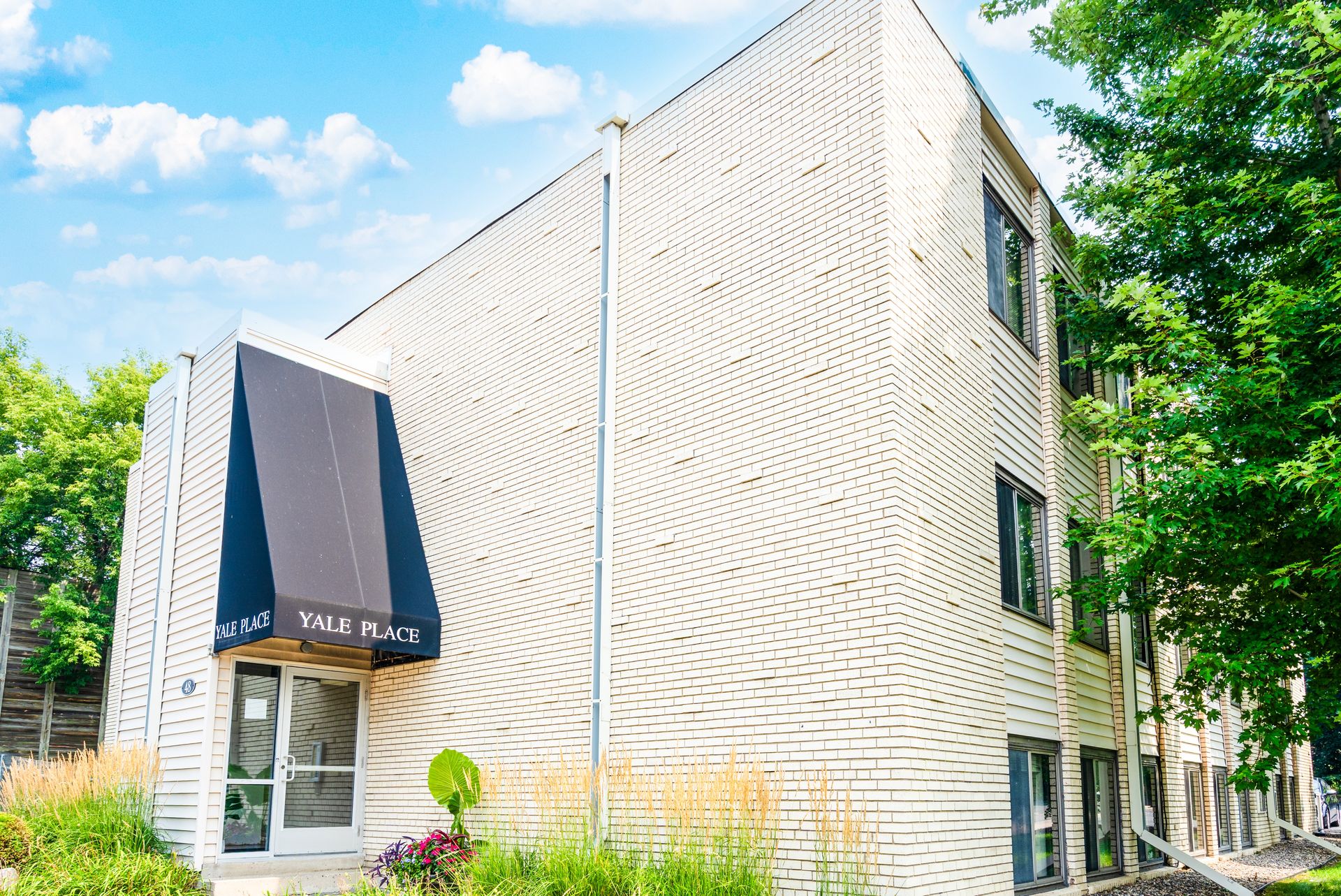 Minneapolis Apartment: 48 27th Ave SE