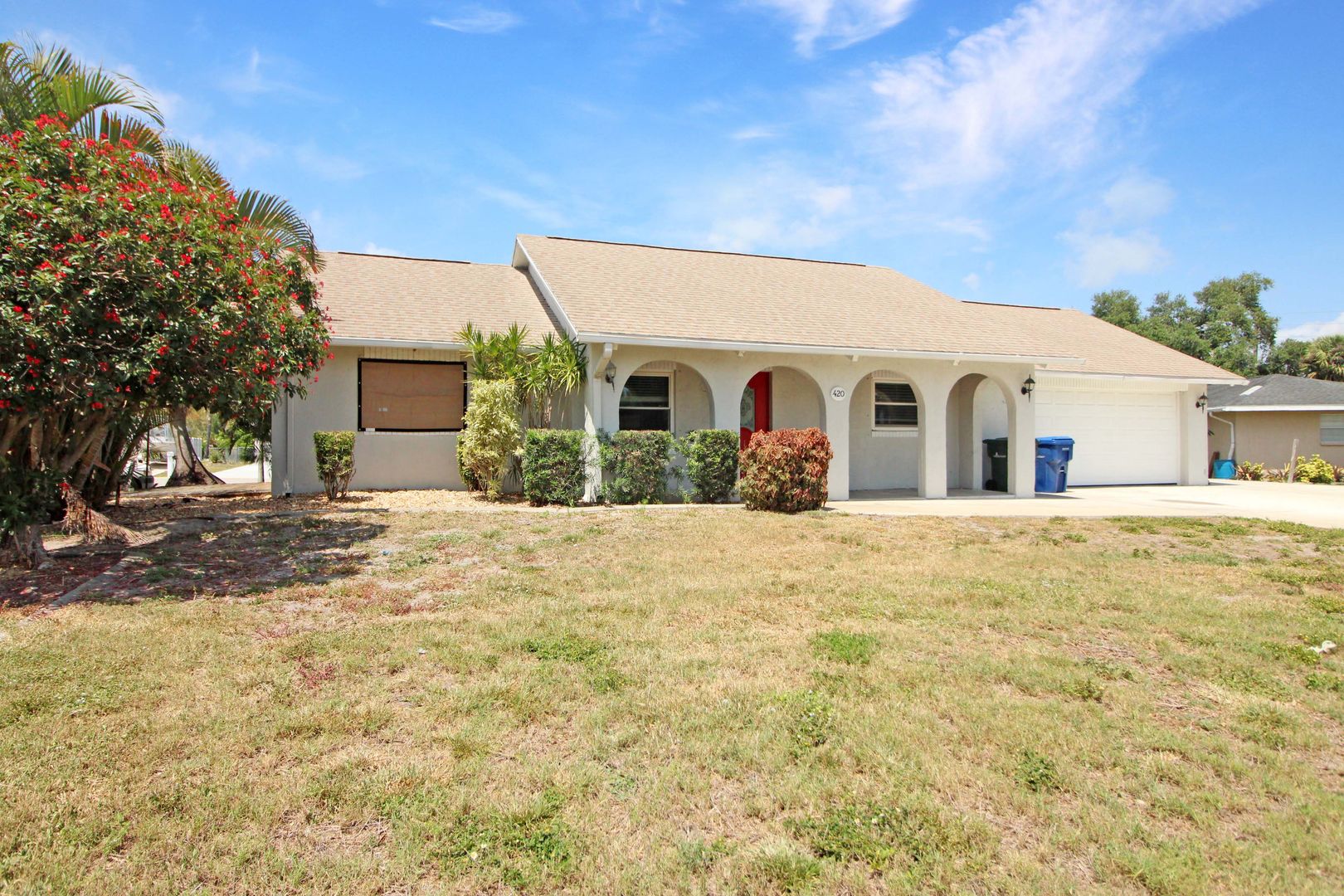 Venice House: 420 Mount Vernon Dr