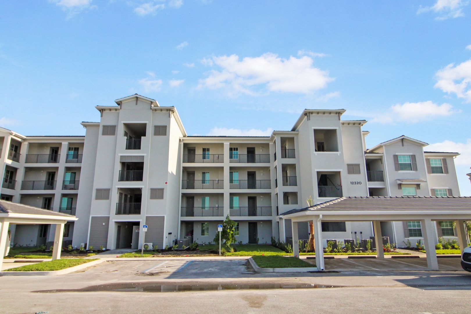 Venice Condo: 12320 Wellen Golf Street, #104