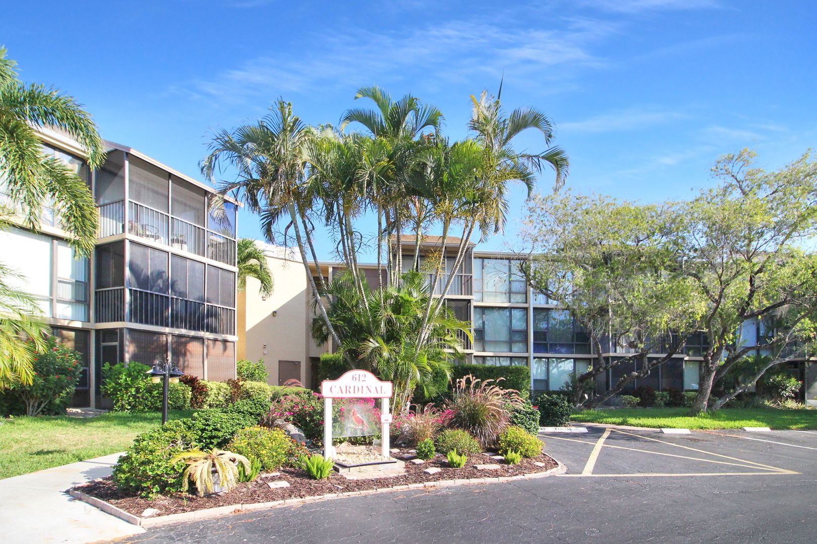 Venice Apartment: 612 Bird Bay Dr, #205