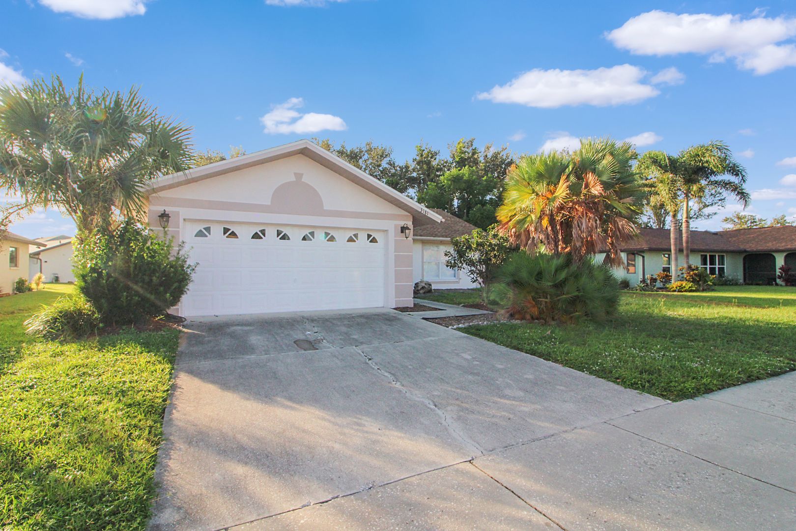 Venice Apartment: 3181 E. Village Dr.