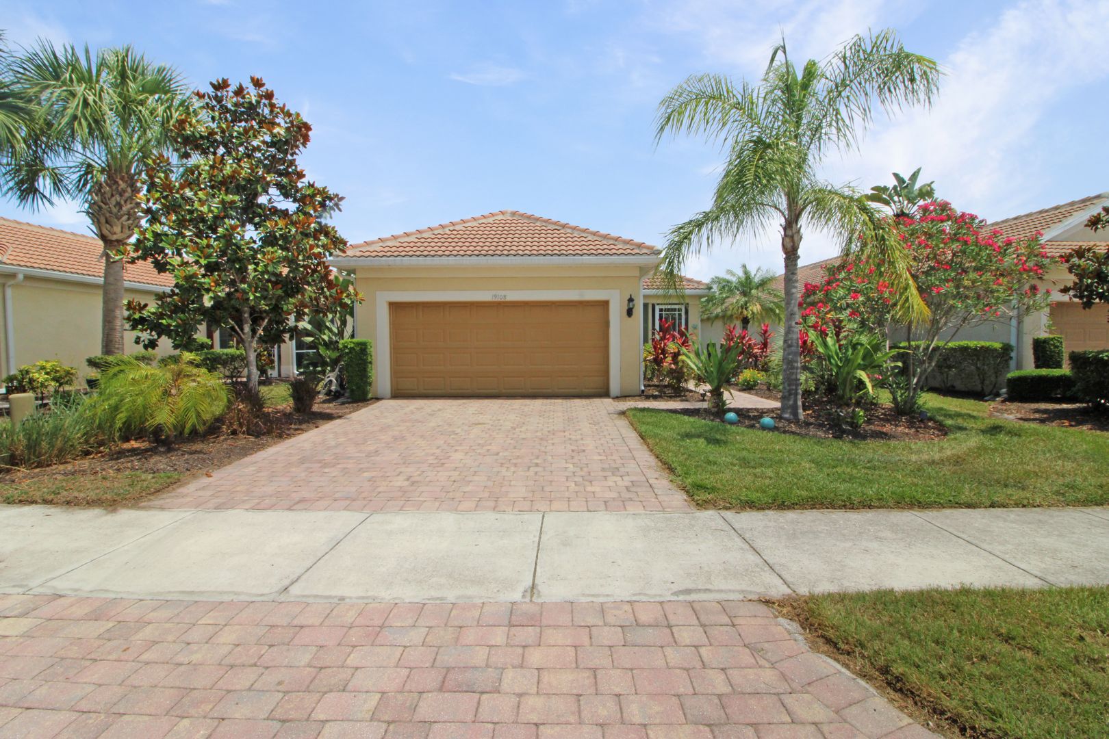 Venice House: 19108 Lappacio St