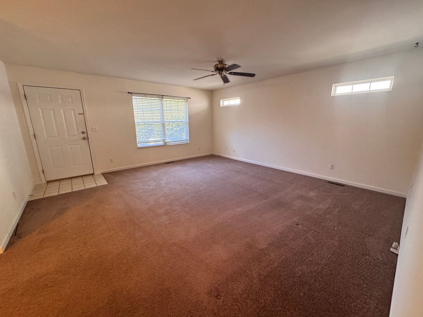 Mattoon Apartment: 1005 Prairie Avenue