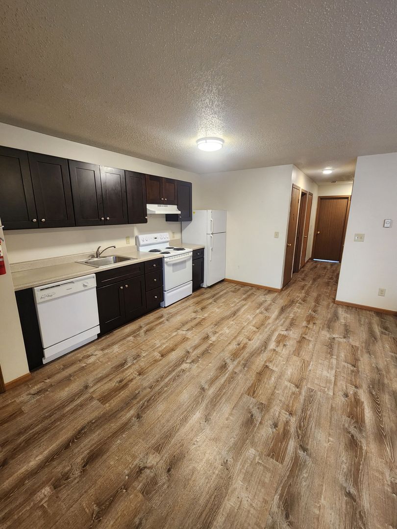 Charleston Apartment: 1420 6th Street