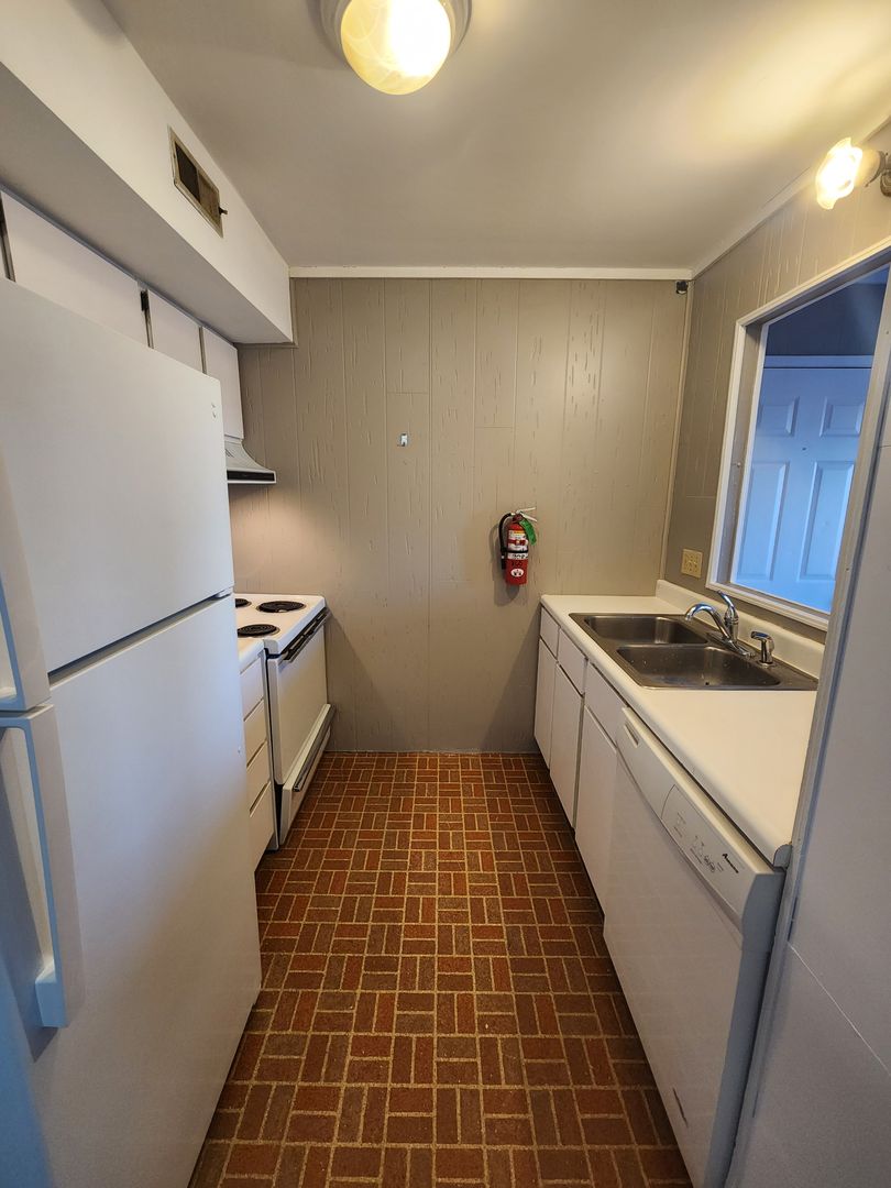 Charleston Apartment: 1408 6th Street
