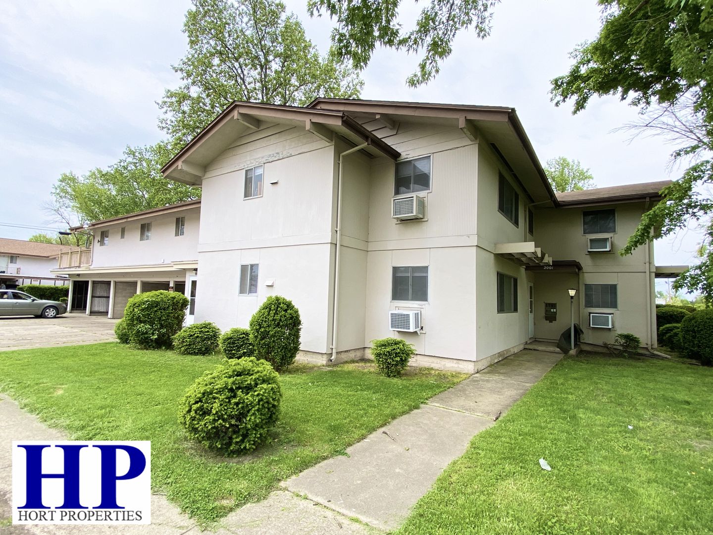 Charleston Apartment: 2001 9th Street