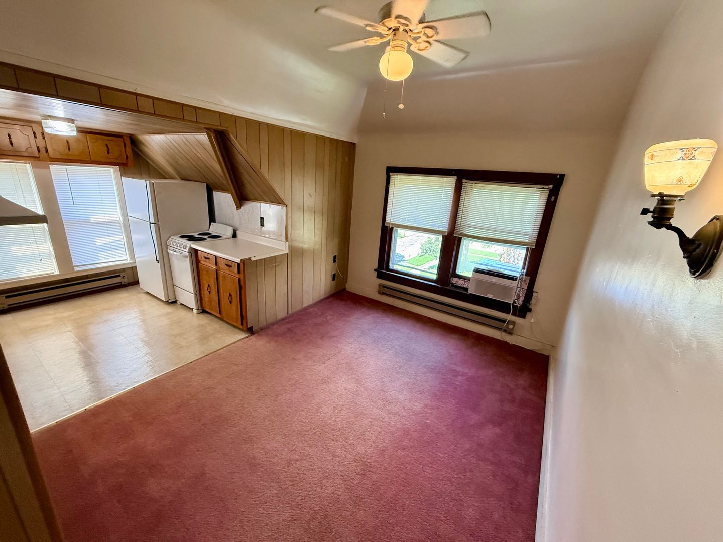 Charleston Apartment: 1041 7th Street