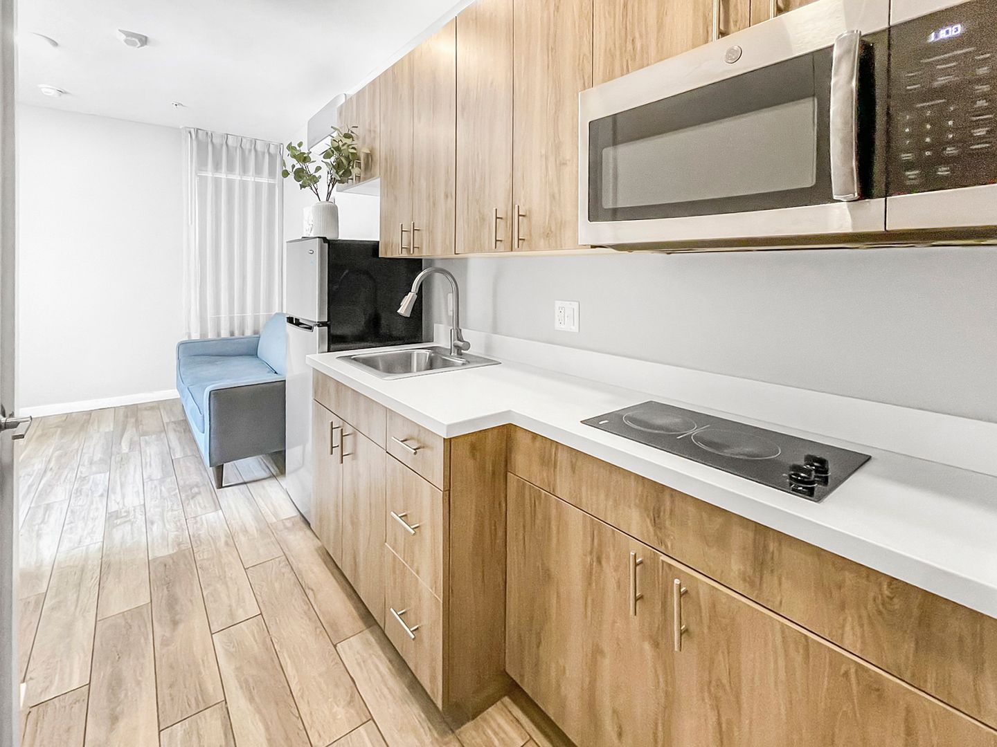 San Diego Apartment: 2254 Moore Street