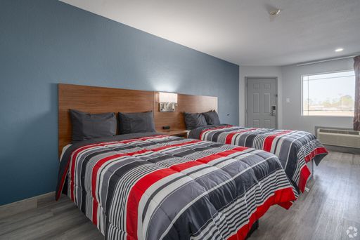 Studio Apartment – 17011 East Fwy, 225, Channelview 77530