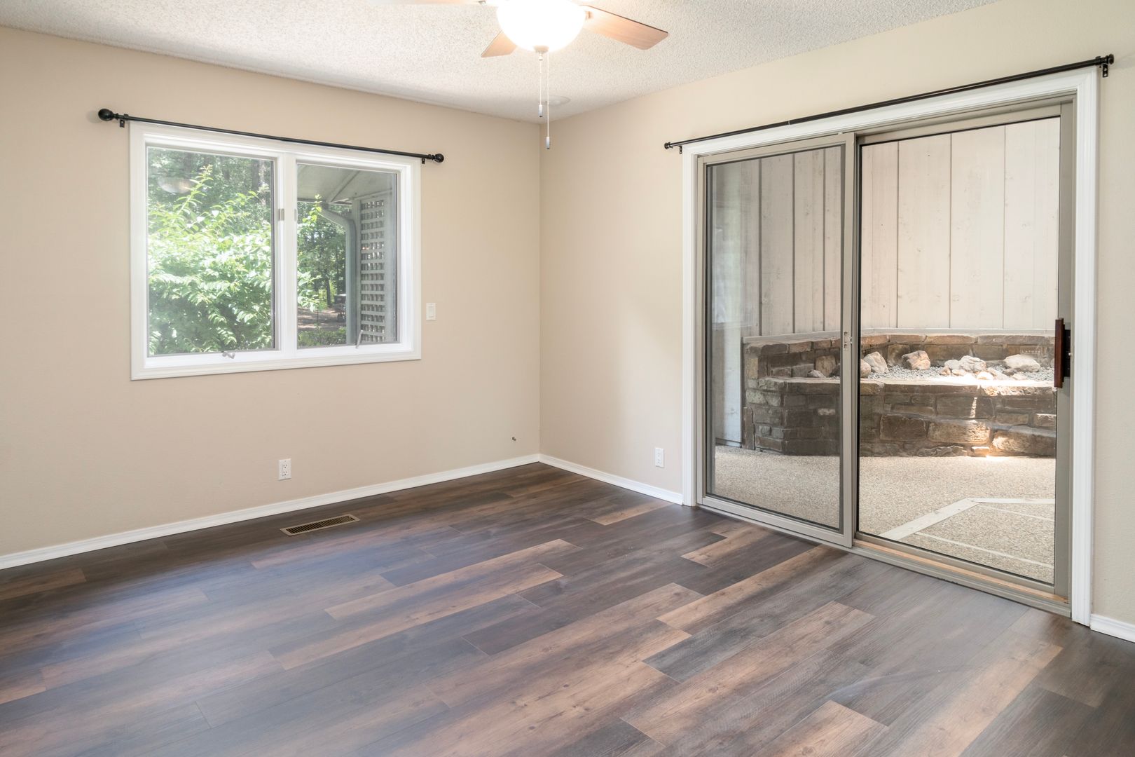 Hot Springs Village Apartment: 1 Los Lagos Blvd