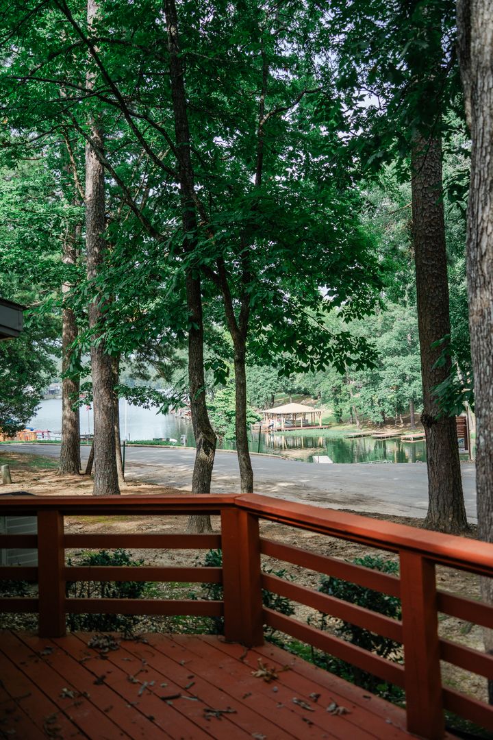 Hot Springs Village Apartment: 1 Los Lagos Blvd