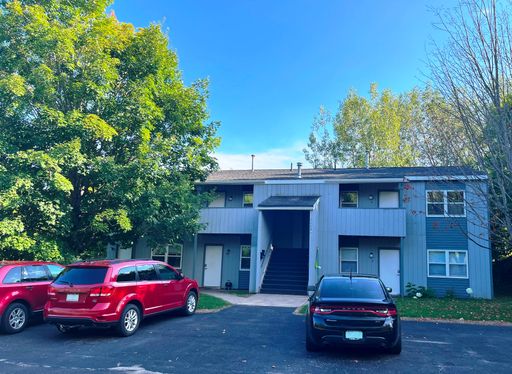 1113 Tenth Ave